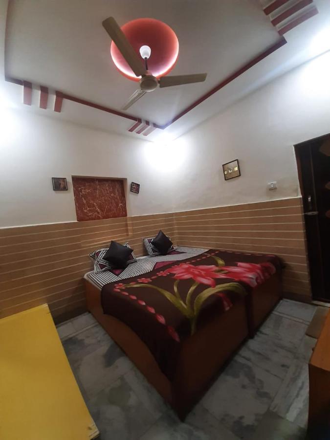 Friends Guest House&Hostel Agra  Buitenkant foto