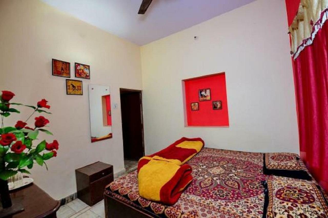 Friends Guest House&Hostel Agra  Buitenkant foto